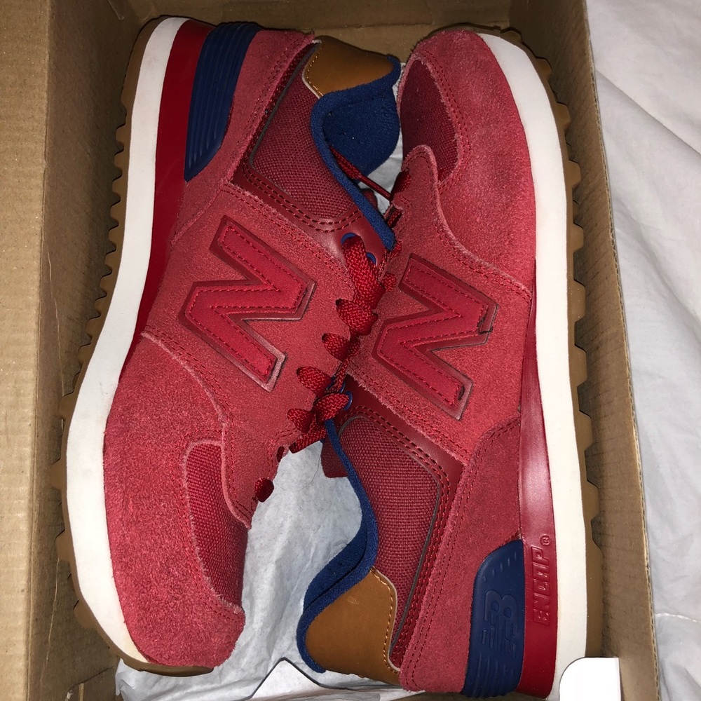 Women’s New Balance 574